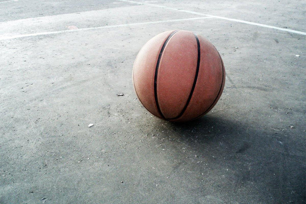 How to Choose the Correct Basketball - KitRoom